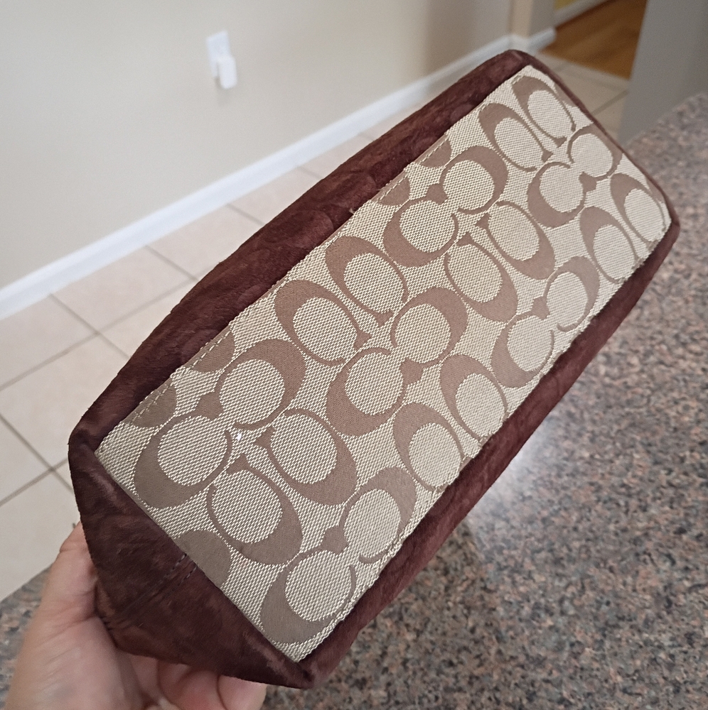 Coach Y2K Patchwork Tote Bag w/ Signature Canvas, Velvet, Suede & Leather Trim - Picture 11 of 15